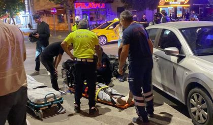 Eskişehir'deki kazada motosiklet üzerinden adeta uçtular!