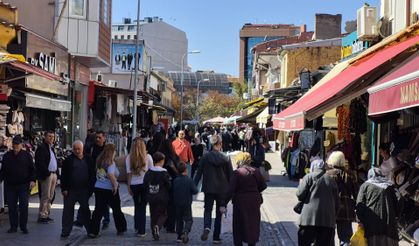 Güneşli havayı fırsat bilenler Hamam Yolu’na akın etti
