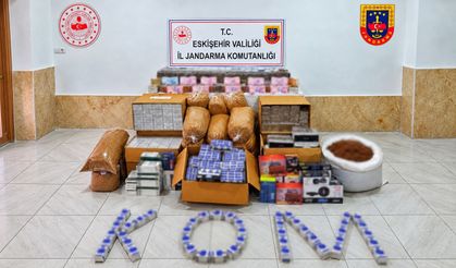 Eskişehir’de kaçakçılığa darbe! Ele geçirilen para dikkat çekti