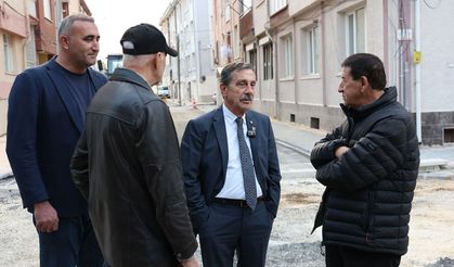 Eskişehir’de asfalt ve kaldırım çalışmaları vatandaşlardan tam not aldı