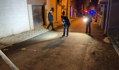 Eskişehir'de gece silah sesi: Husumetlisine silahla saldırdı!