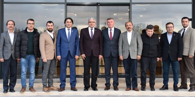 Birlikte hareket etmeliyiz 