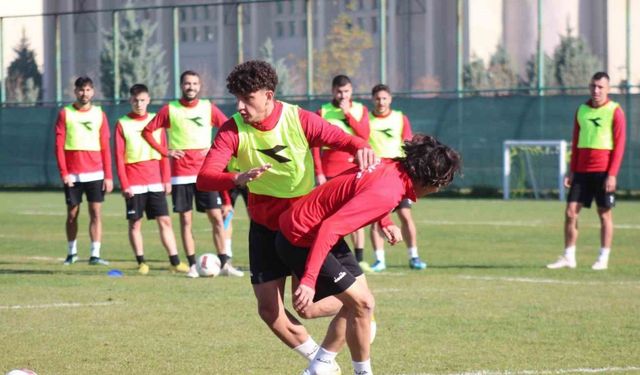 Afyonspor hazırlıklarını tamamladı