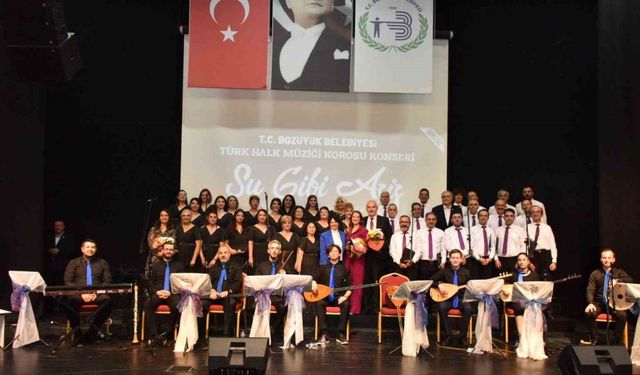 Bozüyük Belediyesi Türk Halk Müziği Korosu’ndan konser