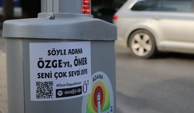 Sevgilisi için astığı ilan görenleri şaşırttı!