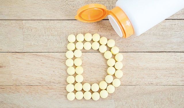 D vitamini eksiliği nedir? Tedavisi nasıl olur? İyi gelen besinler nelerdir?