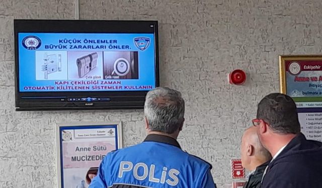 Emniyet Müdürlüğü “ Hırsızlık ve İletişim Yoluyla Dolandırıcılığı” led ekranlarda vatandaşlara gösterdi
