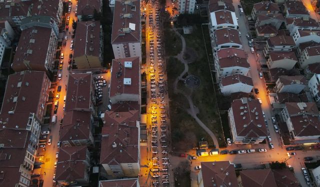 Eskişehir'de Başkan Kurt, 5 bin kişiyle iftar yaptı!