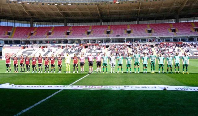 Eskişehirspor evindeki son maçında 4-1’lik skorla galip geldi