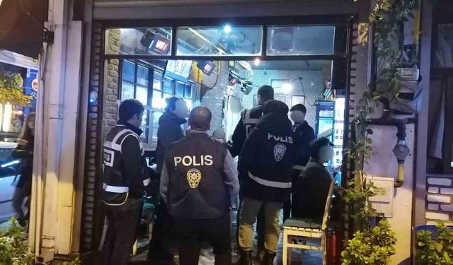 Eskişehir polisinden dev uygulama: Bin 875 kişi...