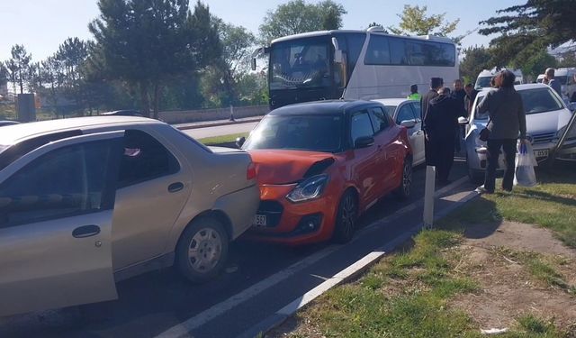 Eskişehir komşusunda zincirleme kaza: 9 araç hurda oldu!