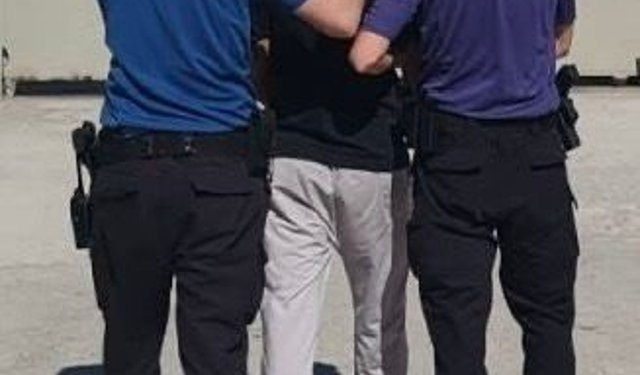 Eskişehir Adliyesi'nden kaçtı, teslim oldu!