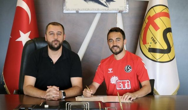 Eskişehirspor o isme imzayı attırdı!