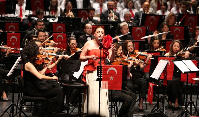 Eskişehir Senfoni Orkestrası, Cumhuriyet Bayramı coşkusu yaşattı!