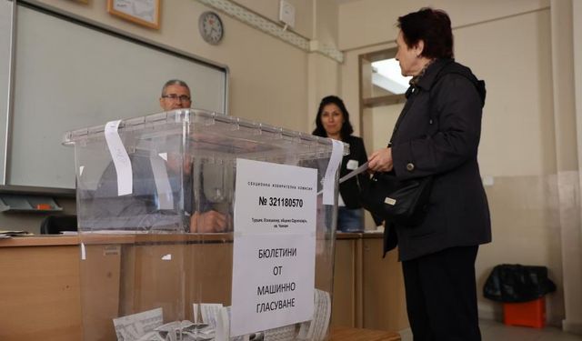 Eskişehir'deki çifte vatandaşlar sandık başına gittiler