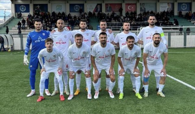 Ezinespor evinde yenilgiye uğradı!