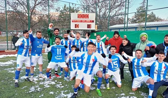 Oklubalıspor 3 puanı penaltıdan aldı