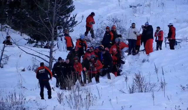 Palandöken Dağı'nda çığ faciası: 1 ölü, 3 yaralı!