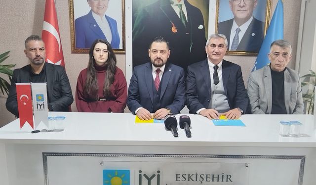 İYİ Partili Ulucan: "Bu ekonomik kriz değil, yönetim krizidir!"