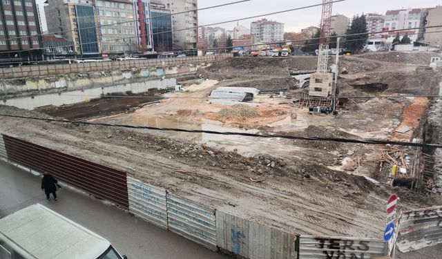 Eskişehir'deki inşaat mağdur etmeye devam ediyor