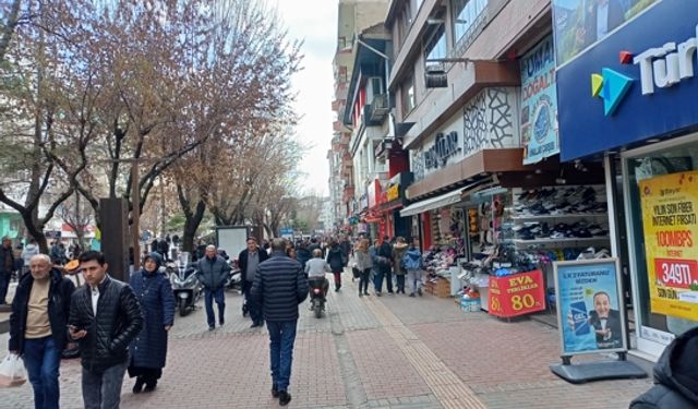 Eskişehir'de motosiklet sürücüsü tehlike saçtı!