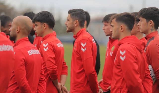 Eskişehirspor'da transfer operasyonu: Gelenler, gidenler...