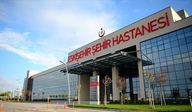 Eskişehir’de yürekleri ağza getiren olay: 3 yaşındaki çocuk 4. kattan düştü!