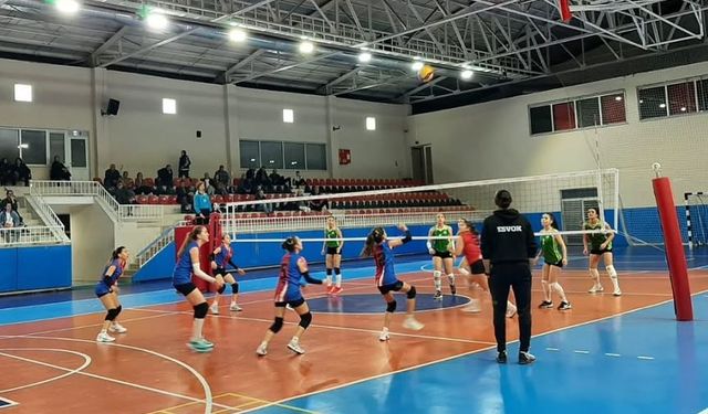 DSİ’nin Sultanları finale kaldı