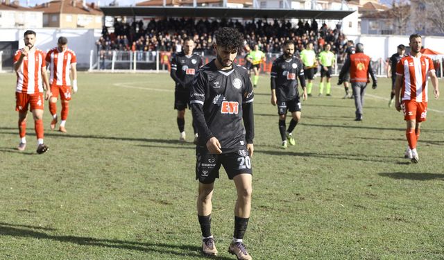 Eskişehirspor'da ayrılık: Yakup Ekinci veda etti!