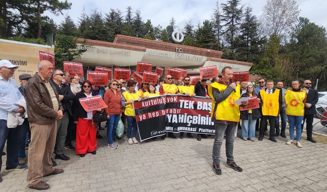 "Gençlik bu ülkenin umududur, yarınıdır"