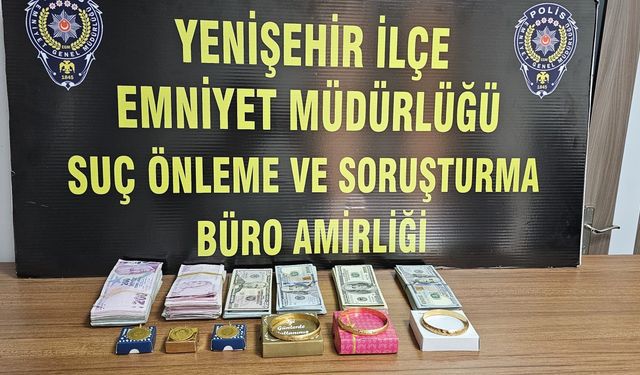 Eşinden altınları saklamak istedi, gerçek ekipleri de şaşırttı!
