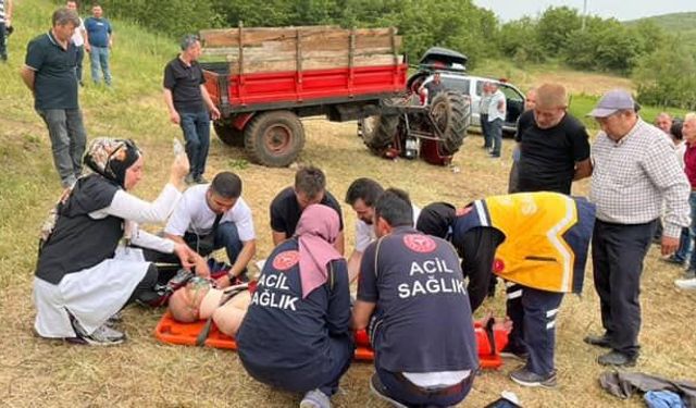 Bilecik'te traktörün altında kaldı: Yaşam savaşı veriyor!