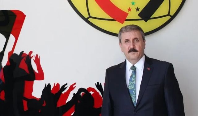 Destici’den tam tribün için girişim!