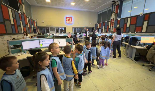 Eskişehirli miniklere yerinde acil durum bilinci yerinde aşılandı