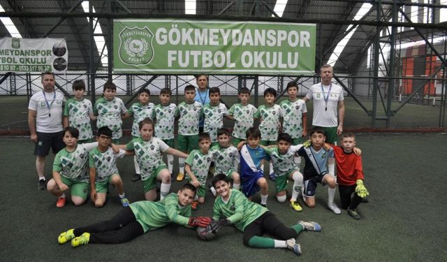 Futbola ilk adımları atacaklar!