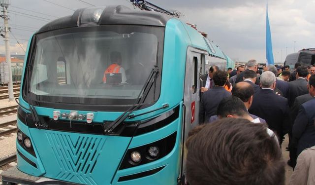 Eskişehir’de milli lokomotif dönemi başladı: E5000 ilk teslim edildi