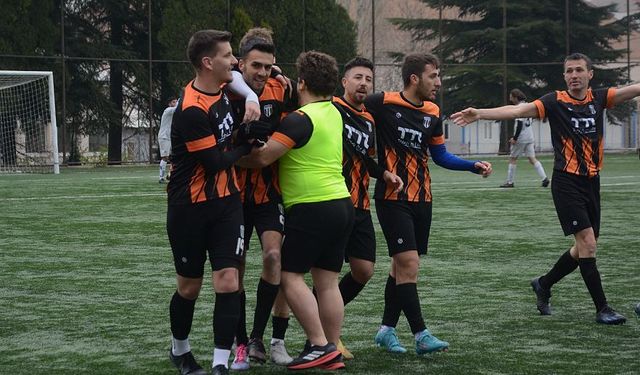 Hanspor şampiyonluğa yakın