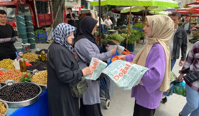 Eskişehir'de gönüllülerden halk için sessiz destek