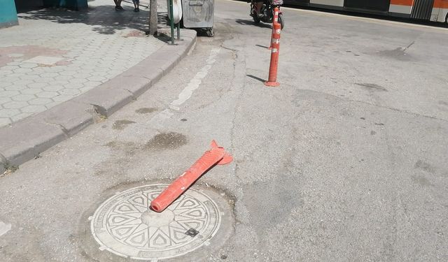 Eskişehir'de kırmadık, dökmedik duba bırakmadılar