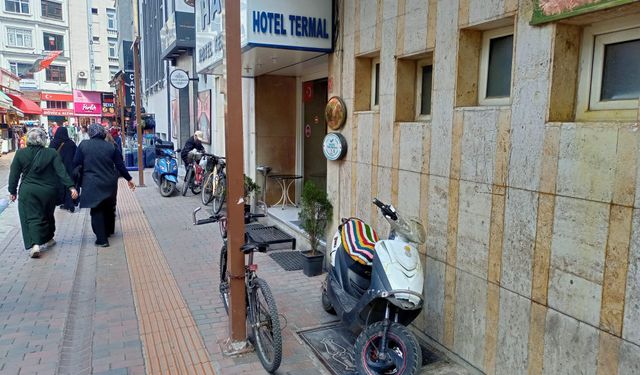 Eskişehir'de köşe bucak otoparka döndü