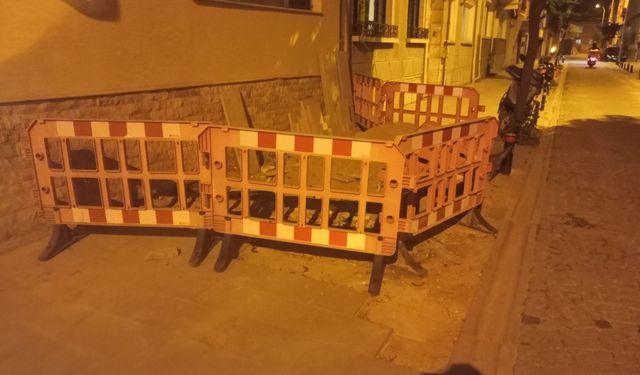 Eskişehir'de yapılan kaldırım kazısı risk taşıyor