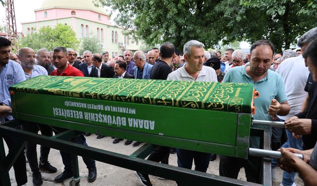Türk Dünyasının önemli ismi Hanifi Atlı vefat etti