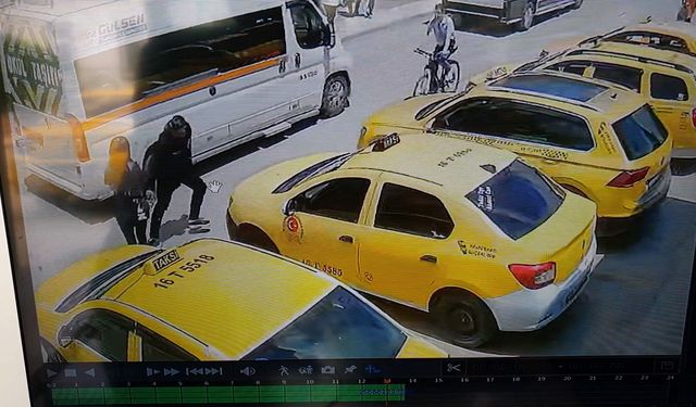 Sokak ortasında eski nişanlısı silahla vurdu!