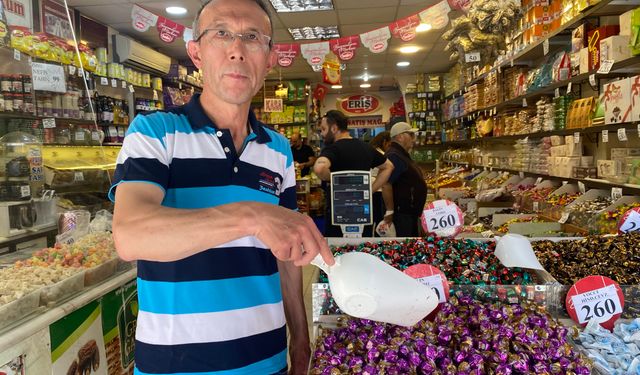 Eskişehir'de bayrama 1 gün kala adım atacak yer kalmadı!