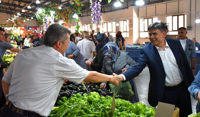 Başkan Durgut, pazarcı esnafıyla buluştu!