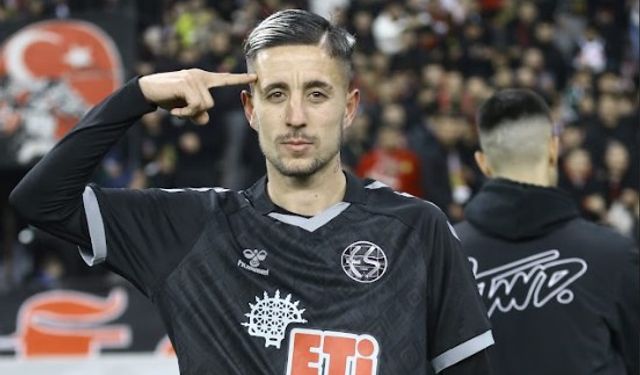 Eskişehirspor formasını terletti, yeni takımda da golcü!