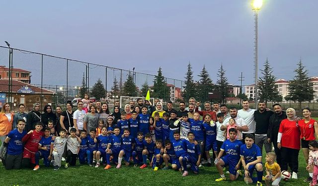 Emekspor futbolcu fabrikası olacak