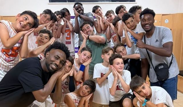 Finalin adı Basketbol Akademi-Anadolu Kolej!