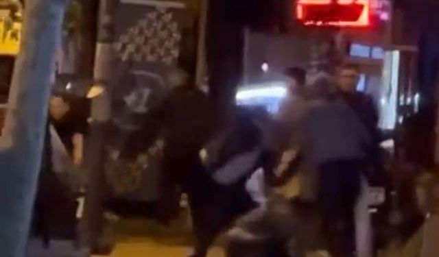 Bursa'da sokak ortasında darp!