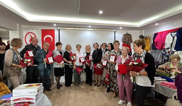 Kadınların el emeği sergide hayat buldu